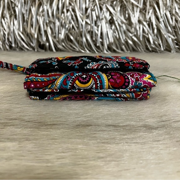 New VERA BRADLEY Parisian Paisley 2016Smart Phone Wristlet Wallet Lippies - Picture 15 of 17